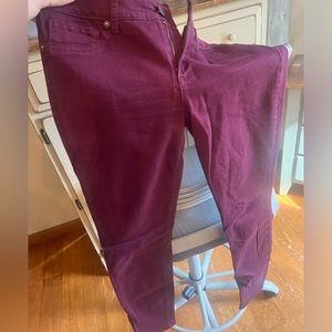 Women’s small regular Maurice’s pants